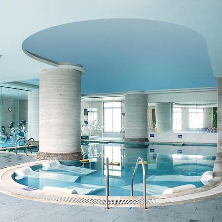 Candle Hotel Hanoi Bagian luar foto