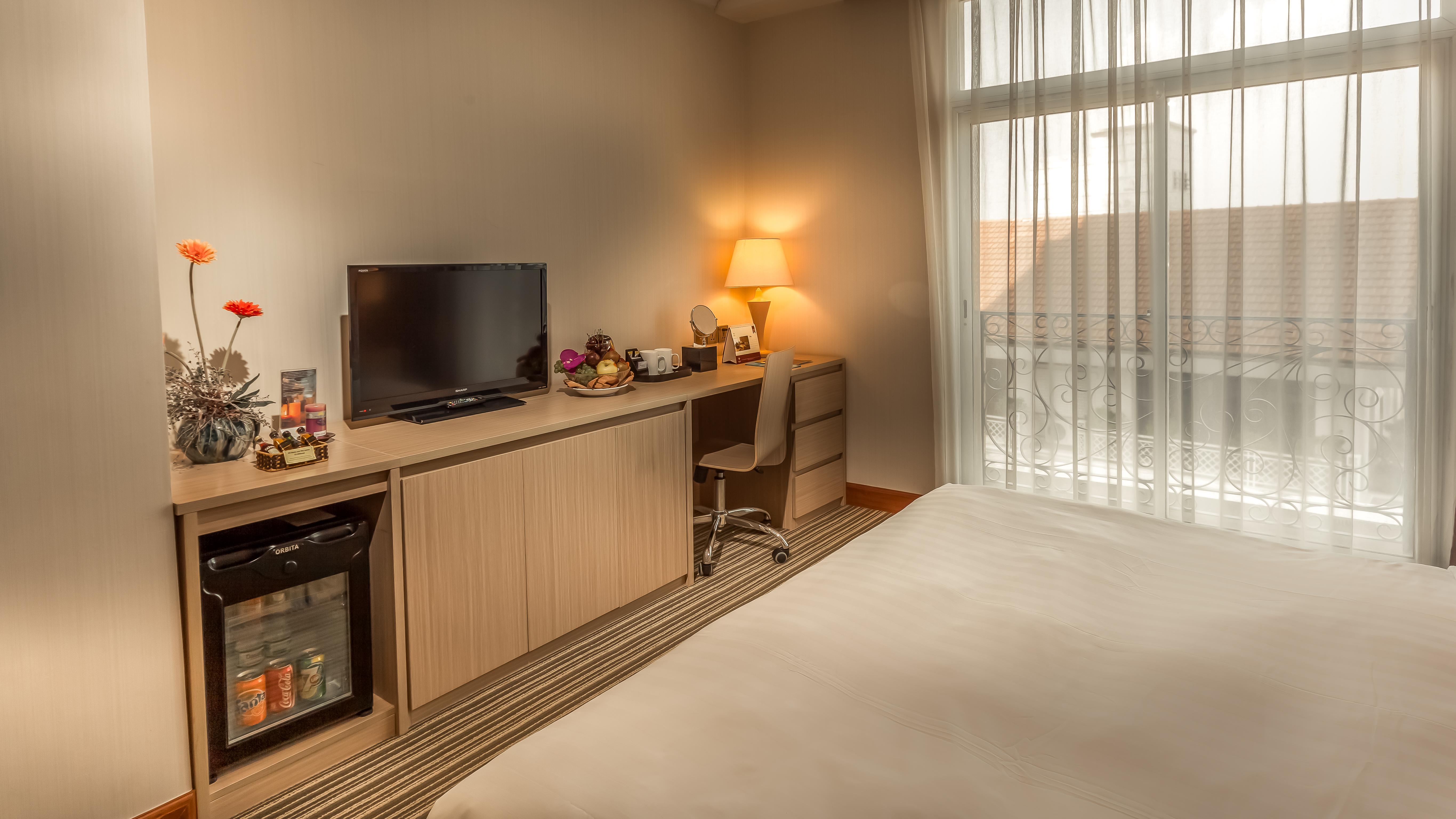 Candle Hotel Hanoi Bagian luar foto
