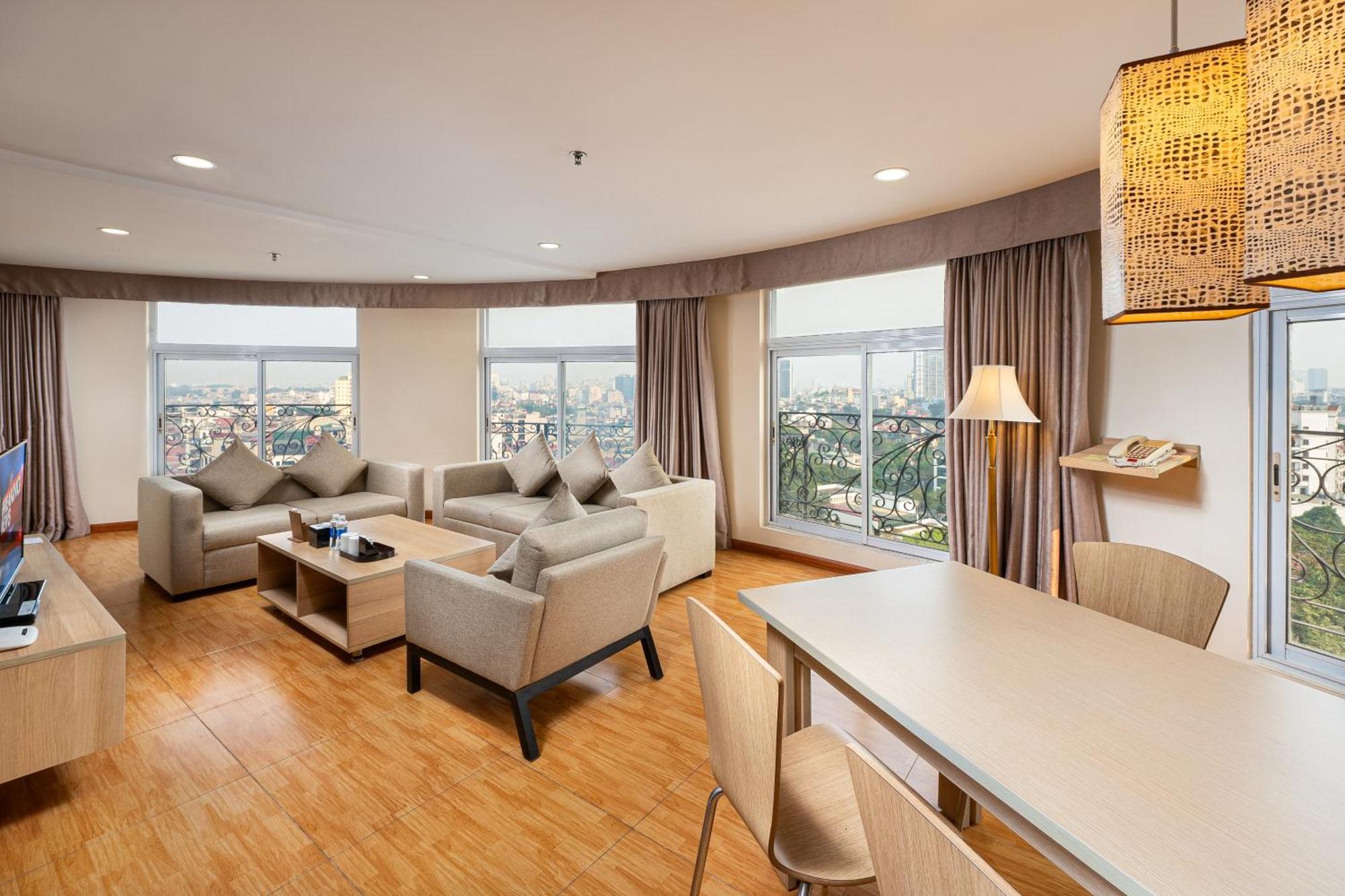 Candle Hotel Hanoi Bagian luar foto
