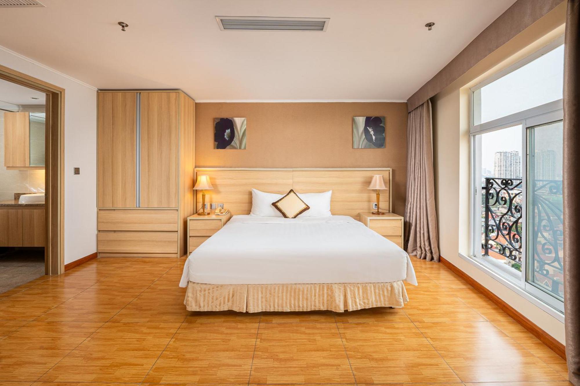 Candle Hotel Hanoi Bagian luar foto