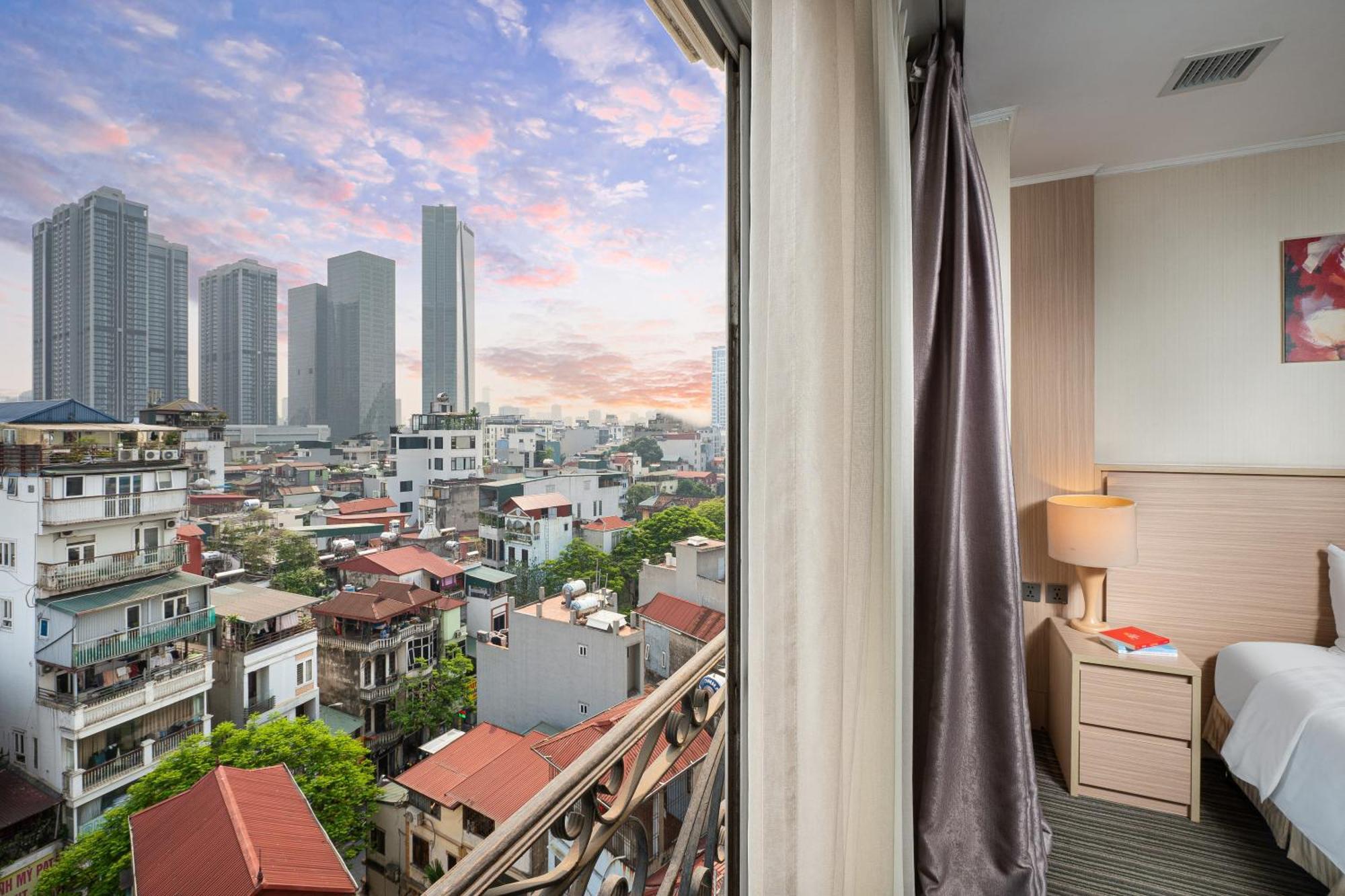 Candle Hotel Hanoi Bagian luar foto