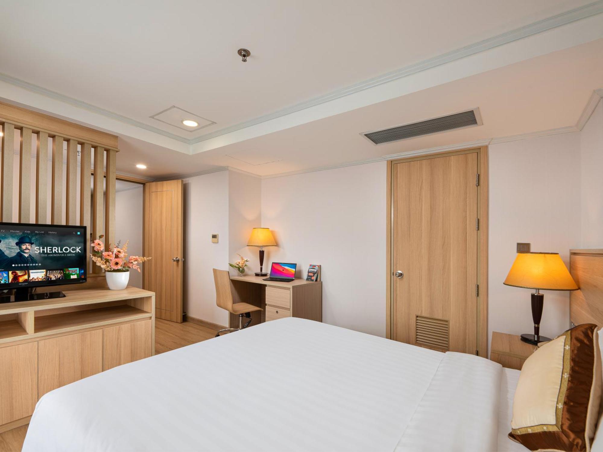 Candle Hotel Hanoi Bagian luar foto