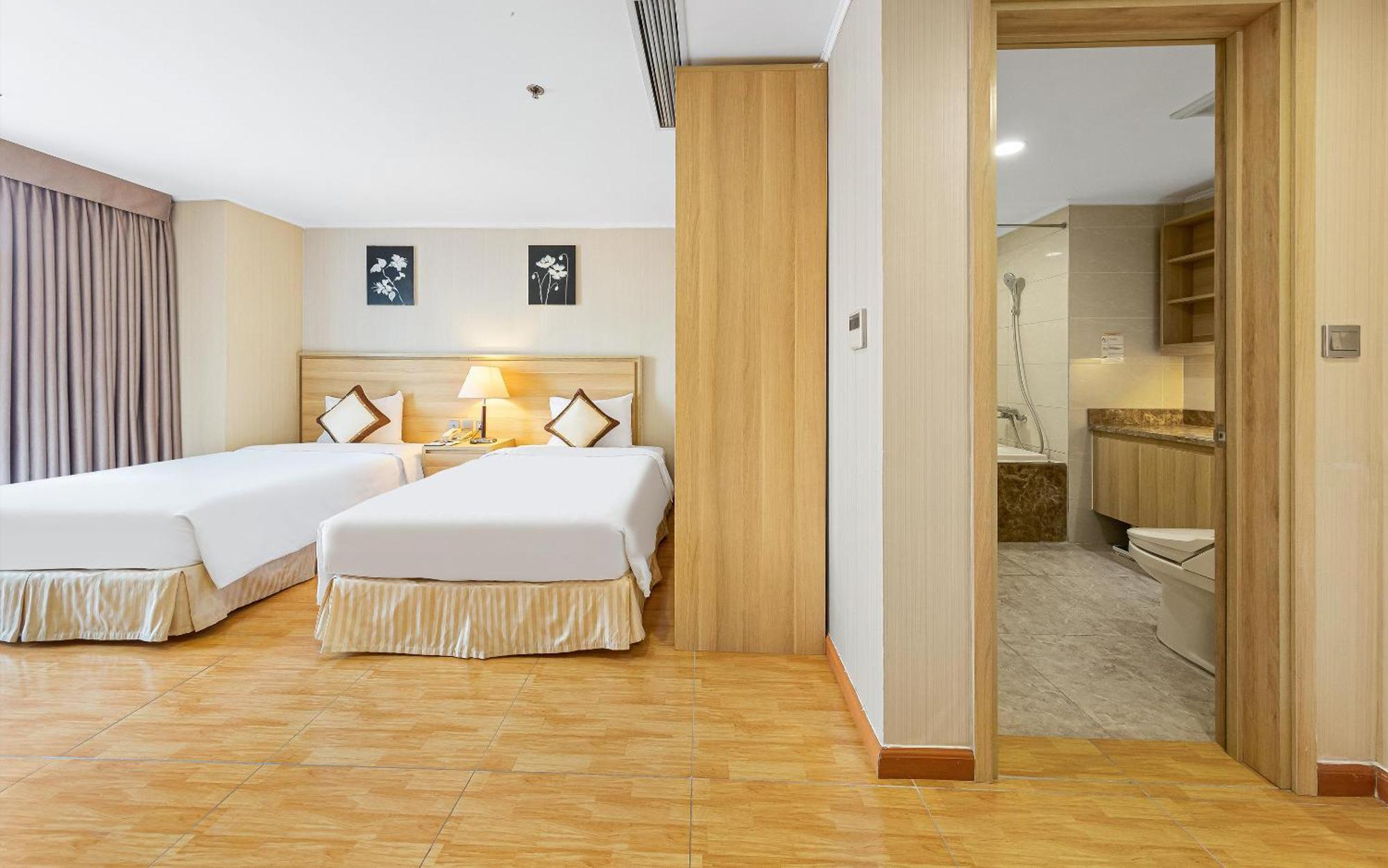 Candle Hotel Hanoi Bagian luar foto